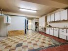 Estate Agents Picture 3
