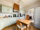Estate Agents Picture 3