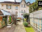 Estate Agents Picture 3