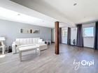 Estate Agents Picture 3