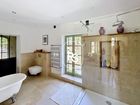 Estate Agents Picture 1