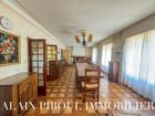 Estate Agents Picture 3