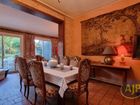 Estate Agents Picture 2