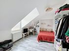 Estate Agents Picture 3
