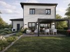 Estate Agents Picture 3