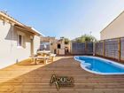 Estate Agents Picture 3