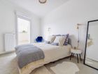 Estate Agents Picture 2