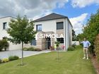 Estate Agents Picture 1