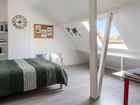 Estate Agents Picture 3