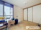 Estate Agents Picture 3