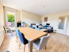 Estate Agents Picture 3