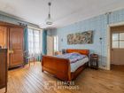 Estate Agents Picture 3