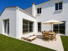 Estate Agents Picture 2