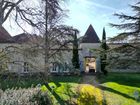 Estate Agents Picture 3