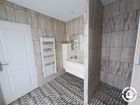Estate Agents Picture 3