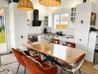 Estate Agents Picture 3