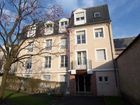 Estate Agents Picture 3