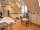 Estate Agents Picture 2