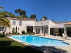 Estate Agents Picture 2
