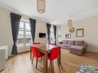 Estate Agents Picture 3