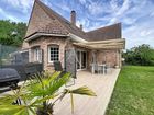 Estate Agents Picture 2