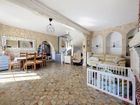 Estate Agents Picture 3