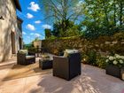 Estate Agents Picture 3