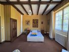 Estate Agents Picture 3