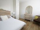 Estate Agents Picture 1