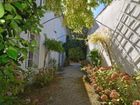 Estate Agents Picture 2