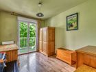 Estate Agents Picture 3