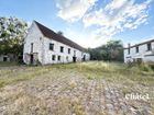 Estate Agents Picture 1