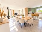 Estate Agents Picture 3