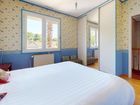 Estate Agents Picture 3