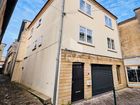 Estate Agents Picture 3