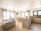 Estate Agents Picture 3