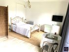 Estate Agents Picture 3