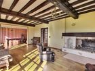 Estate Agents Picture 2