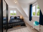 Estate Agents Picture 3