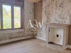 Estate Agents Picture 2