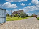 Estate Agents Picture 1