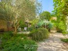 Estate Agents Picture 3
