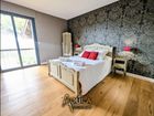 Estate Agents Picture 1