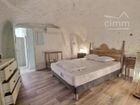 Estate Agents Picture 3