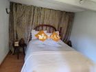Estate Agents Picture 2