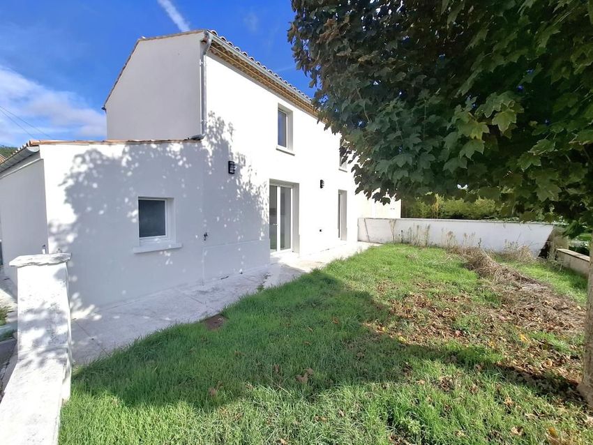 Image Façade à  maison individuelle de Médis