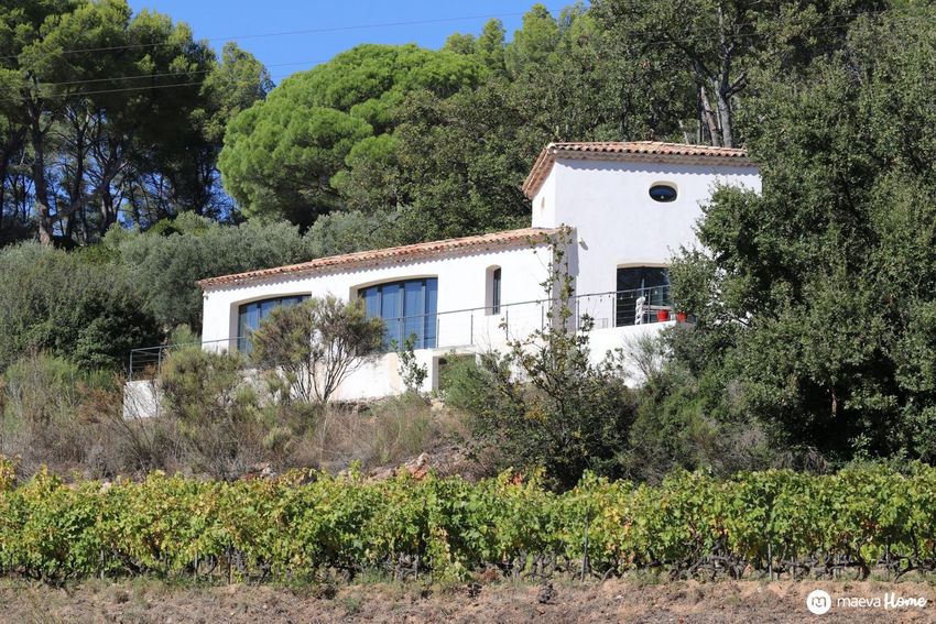 Image Façade à  maison individuelle de 2935 Chemin du Rouve