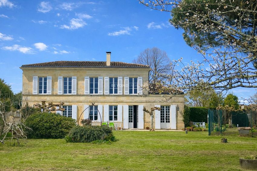 Image Façade à  maison individuelle de Avensan