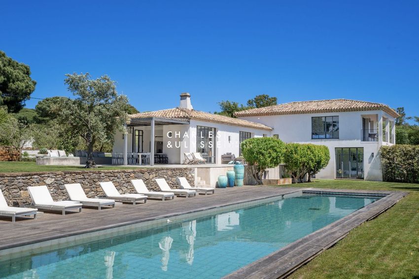 Image Piscine à  maison individuelle de Saint-Tropez