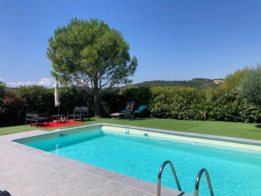 Image Piscine à  maison individuelle de Montclar